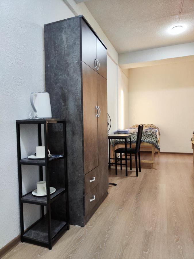 Nomad Inn Бишкек Экстерьер фото