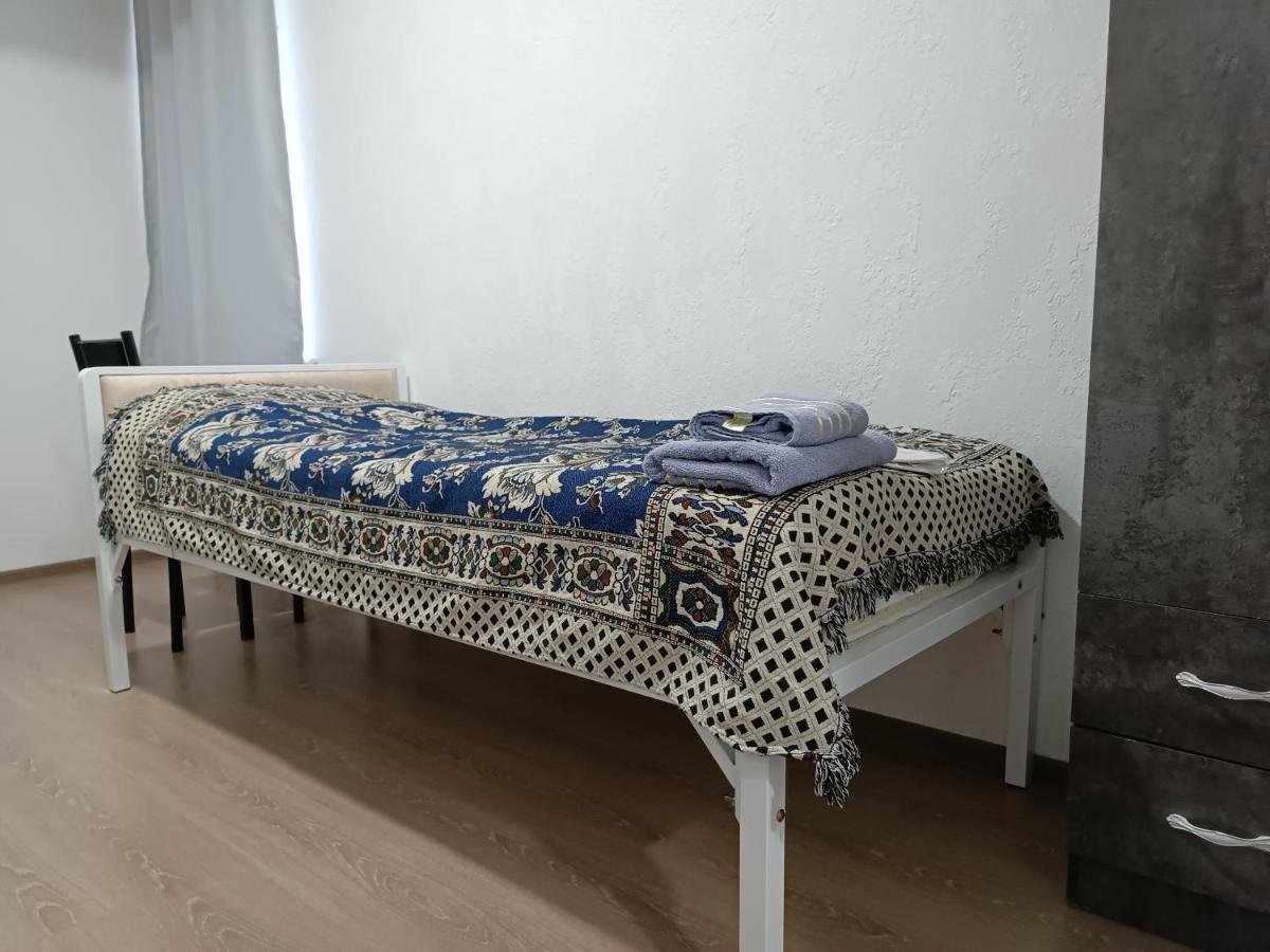 Nomad Inn Бишкек Экстерьер фото