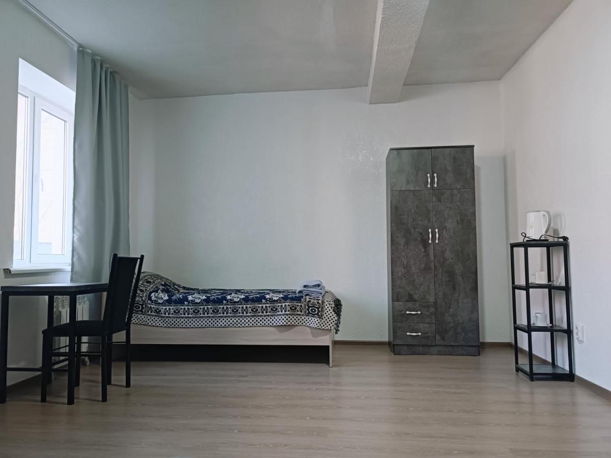 Nomad Inn Бишкек Экстерьер фото