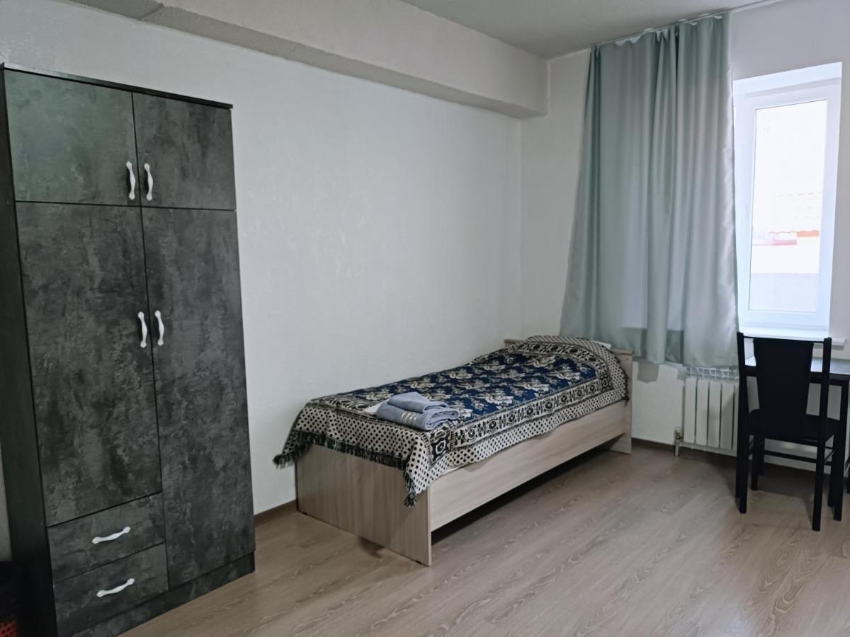 Nomad Inn Бишкек Экстерьер фото